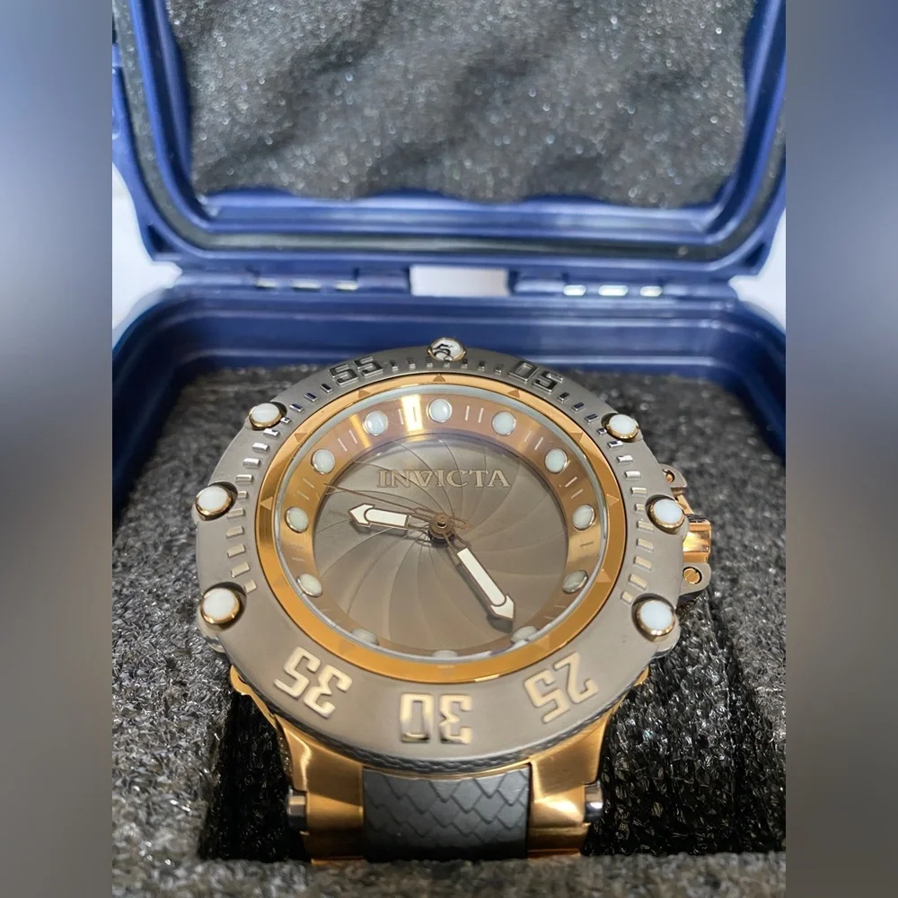Invicta Limited Edition Watch - Picture 3 of 16